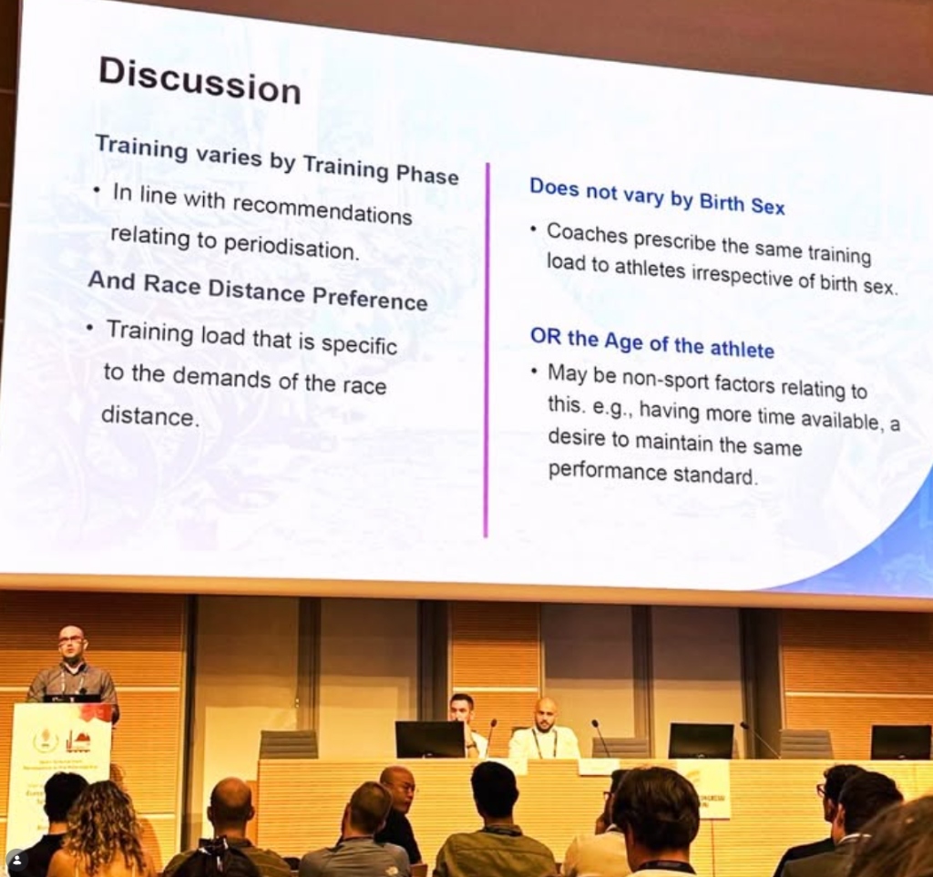 Leighton Wells presenting at ECSS Congress
